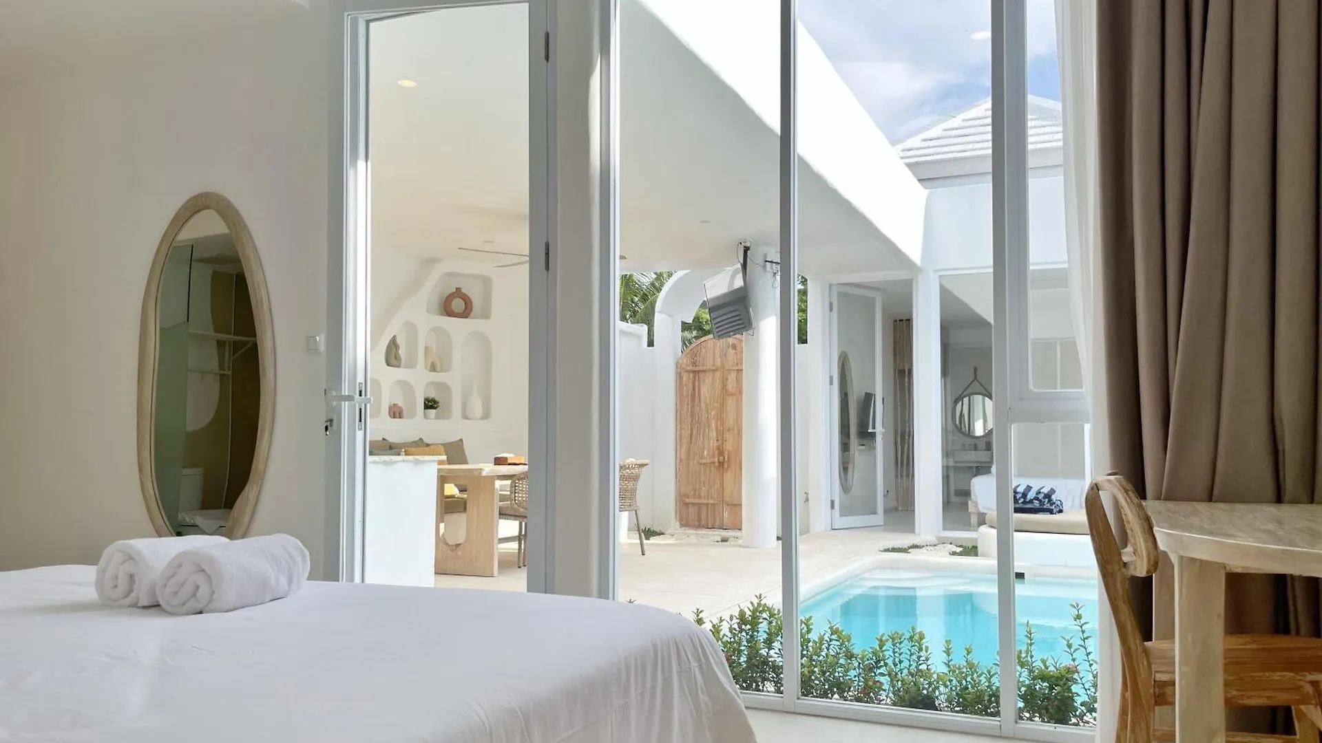 Von Hideaway Villa Uluwatu  Indonesia